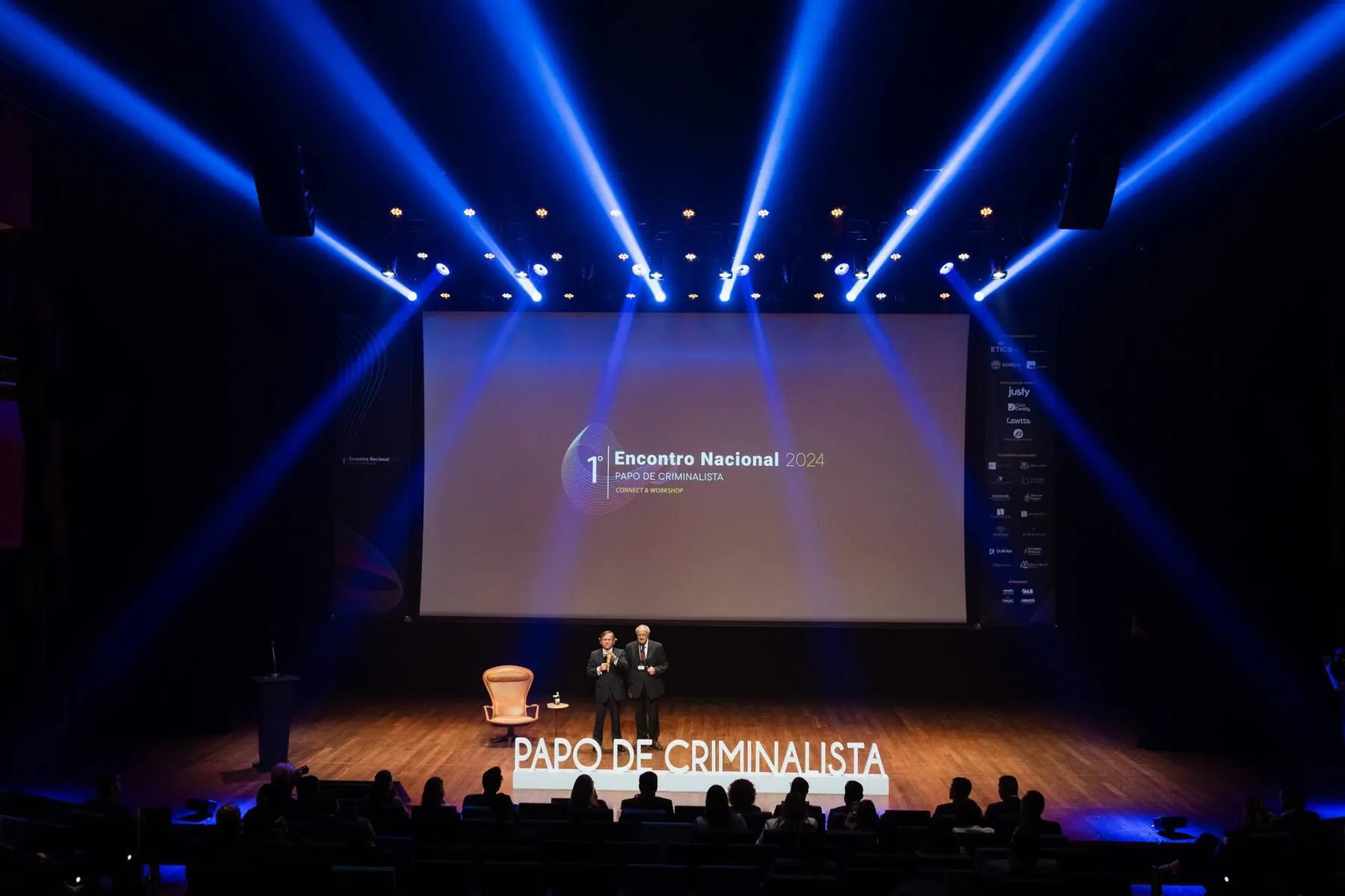 Palco principal do 1º Encontro Nacional do Papo de Criminalista
